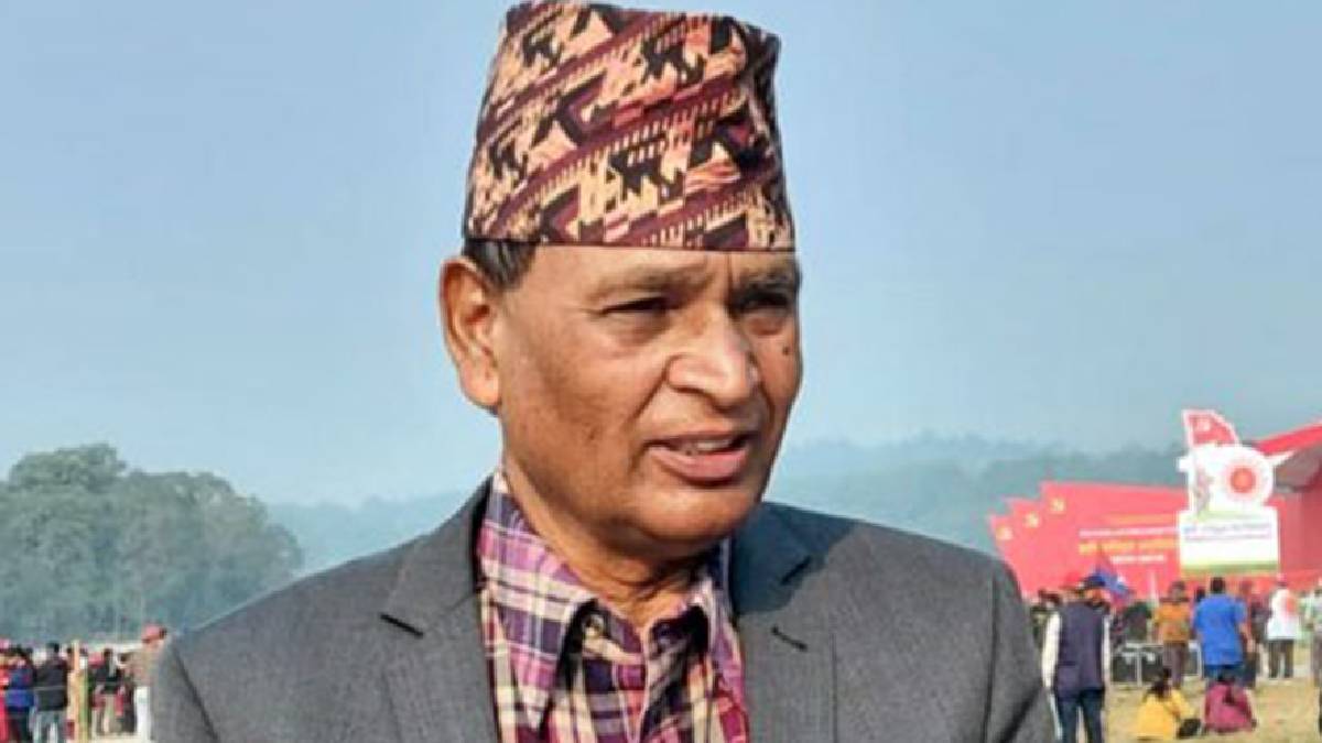 एमालेका नेता नरेश खरेलले गरे पार्टी परित्याग